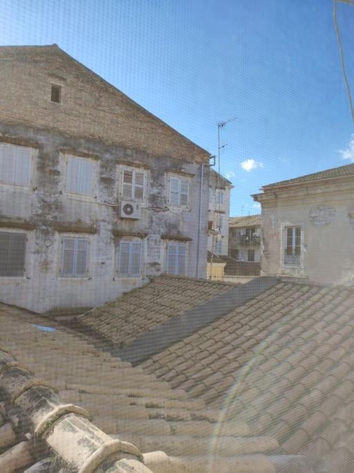 Mary'S Bright Apartment - Corfu Old Town Exterior photo